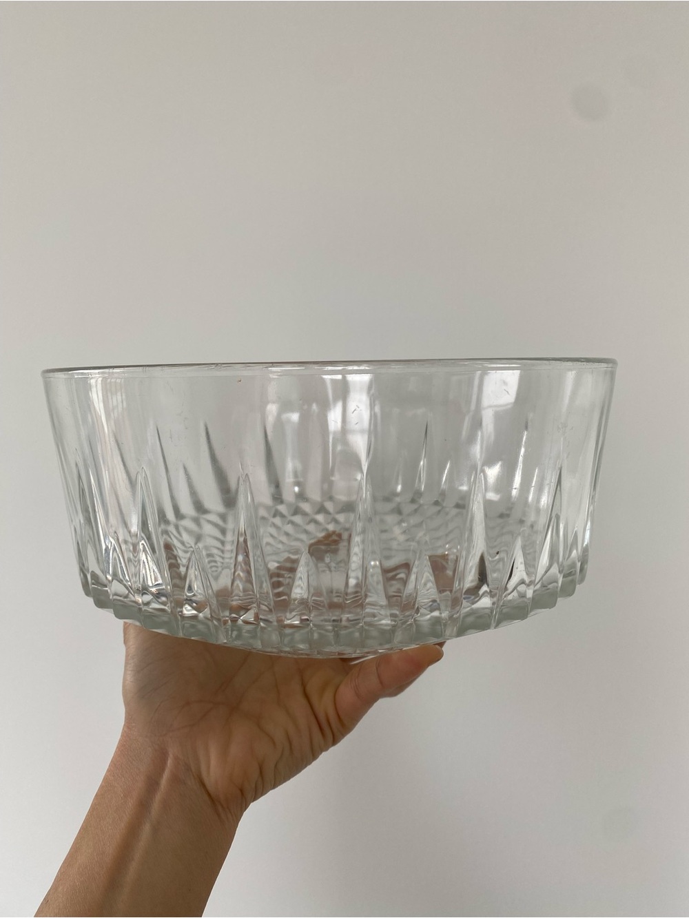 Vintage 1960s Arcoroc France - Cut Glass Diamond Starburst Salad Bowl